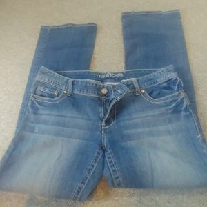 Maurices 11/12 reg jeans